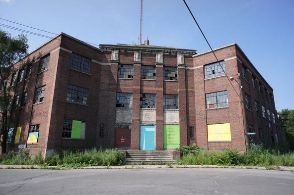900 Madison Street , Gary, IN 46402
